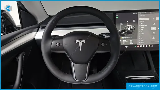 TESLA MODEL Y RWD