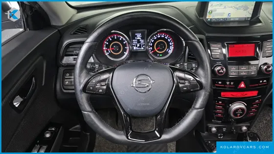 KGM - SSANGYONG TIVOLI 1.6 RX 4WD