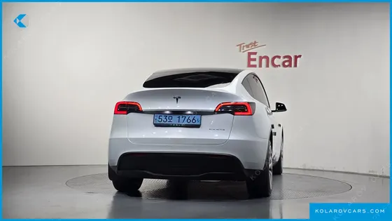 TESLA MODEL Y LONG RANGE AWD