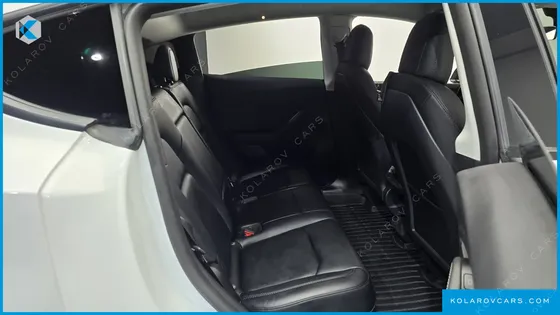 TESLA MODEL Y LONG RANGE AWD