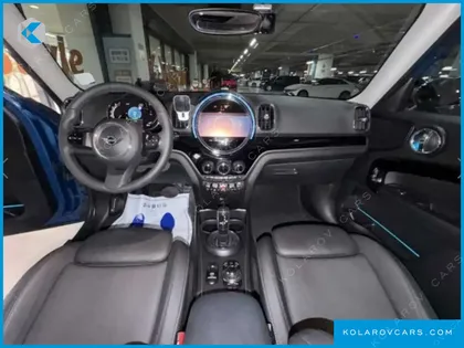 MINI COUNTRYMAN CLASSIC PLUS LAUNCH PACK