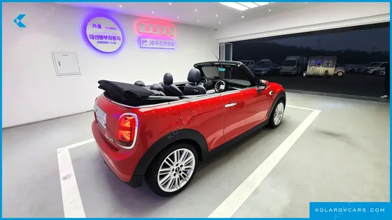 MINI COOPER CONVERTIBLE STANDARD