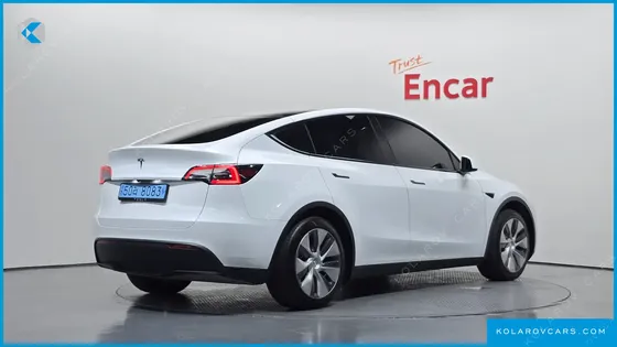 TESLA MODEL Y RWD