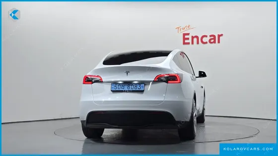TESLA MODEL Y RWD