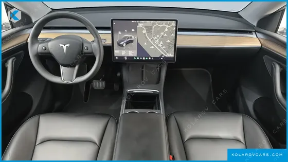 TESLA MODEL Y RWD