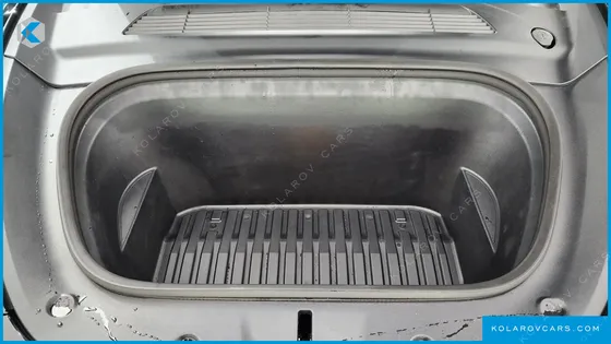 TESLA MODEL Y RWD