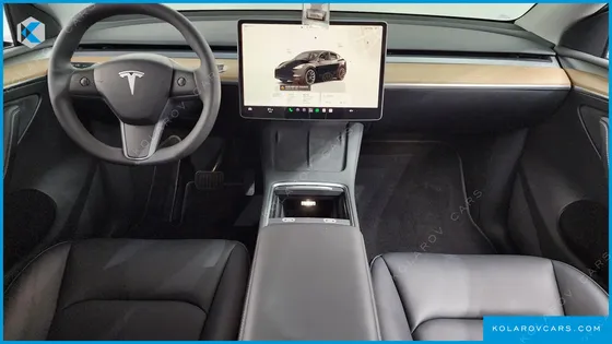 TESLA MODEL Y RWD