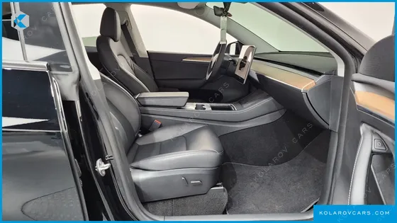 TESLA MODEL Y RWD