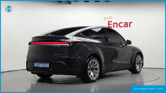 TESLA MODEL Y LONG RANGE AWD