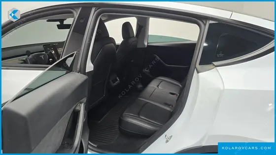TESLA MODEL Y RWD