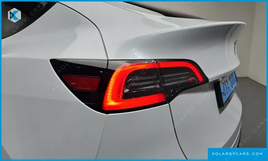 TESLA MODEL Y RWD
