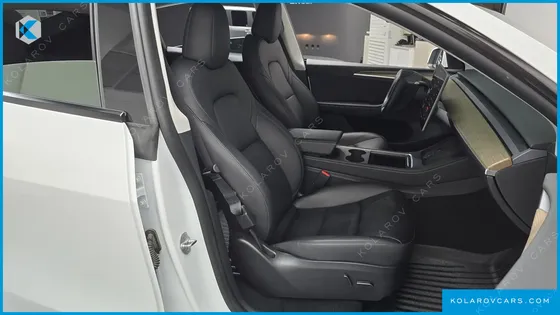 TESLA MODEL Y RWD