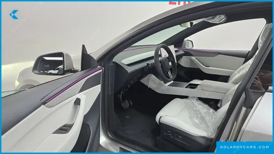TESLA MODEL Y L LONG RANGE AWD