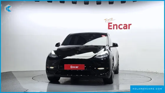 TESLA MODEL Y STANDARD RANGE RWD
