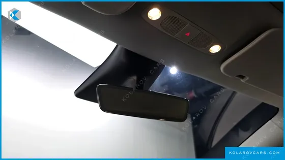 TESLA MODEL Y STANDARD RANGE RWD