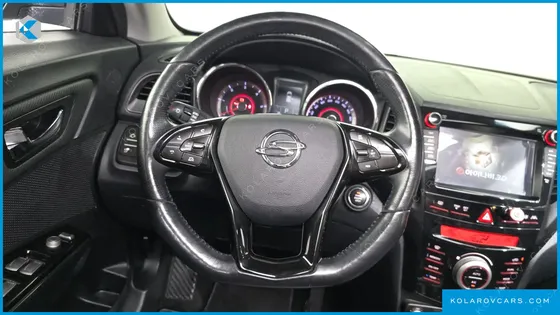 KGM - SSANGYONG TIVOLI DIESEL RX 2WD