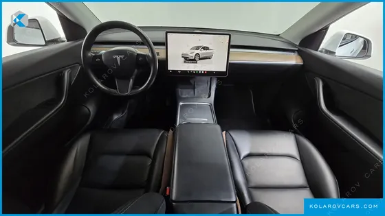 TESLA MODEL Y LONG RANGE AWD