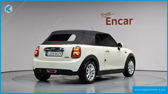 MINI COOPER CONVERTIBLE STANDARD