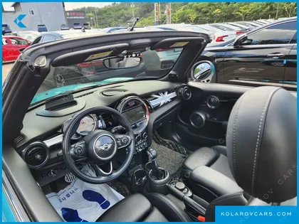 MINI COOPER CONVERTIBLE STANDARD