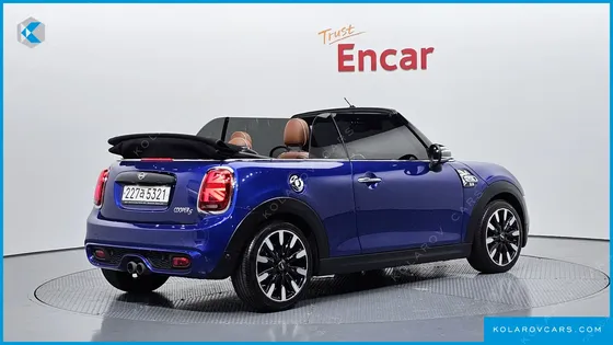 MINI COOPER CONVERTIBLE STANDARD