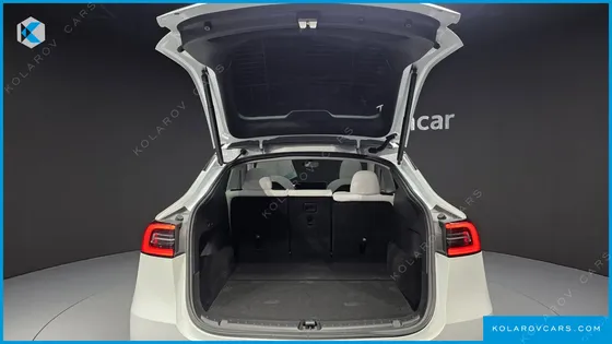 TESLA MODEL Y LONG RANGE AWD