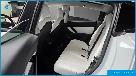 TESLA MODEL Y LONG RANGE AWD
