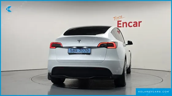 TESLA MODEL Y RWD