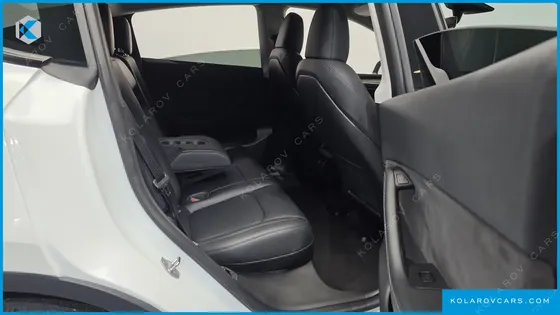 TESLA MODEL Y RWD