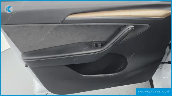 TESLA MODEL Y RWD