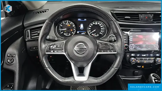 NISSAN X-TRAIL 2.5 4WD