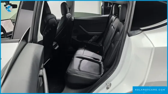 TESLA MODEL Y LONG RANGE AWD