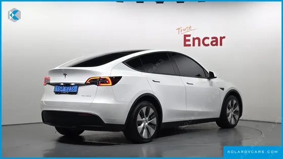 TESLA MODEL Y LONG RANGE AWD
