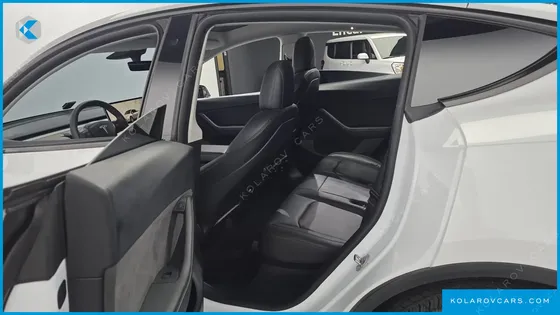 TESLA MODEL Y LONG RANGE AWD
