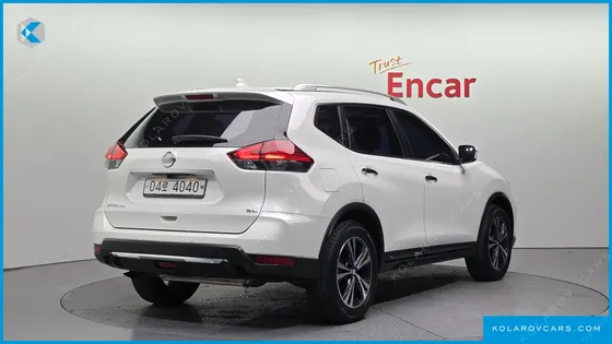 NISSAN X-TRAIL 2.5 SMART 2WD
