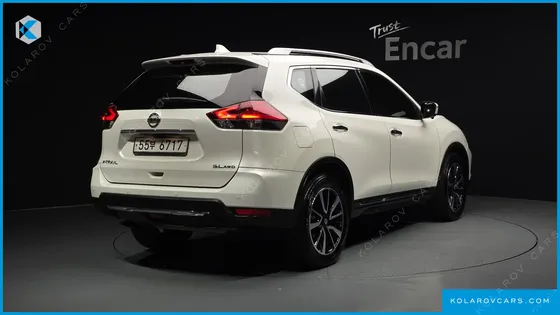 NISSAN X-TRAIL 2.5 TECH 4WD