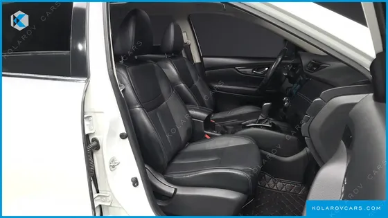 NISSAN X-TRAIL 2.5 TECH 4WD