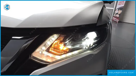 NISSAN X-TRAIL 2.5 TECH 4WD