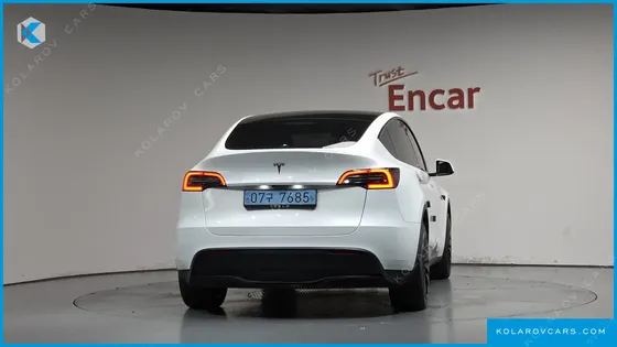 TESLA MODEL Y RWD