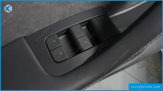 TESLA MODEL Y RWD