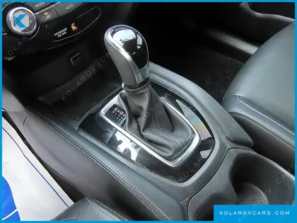 NISSAN X-TRAIL 2.5 SMART 2WD