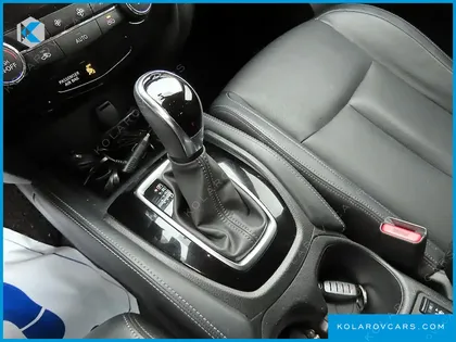 NISSAN X-TRAIL 2.5 4WD