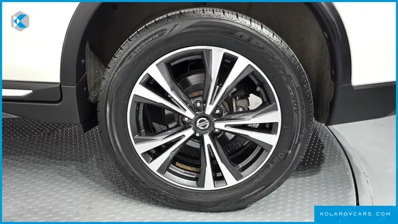NISSAN X-TRAIL 2.5 4WD