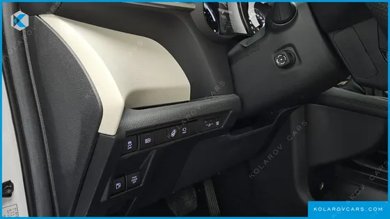 TOYOTA SIENNA 2.5 HYBRID 2WD