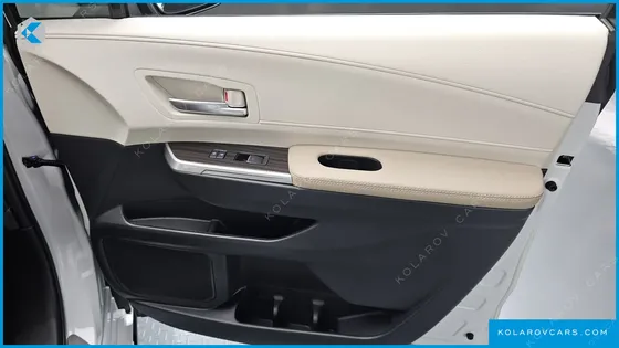TOYOTA SIENNA 2.5 HYBRID 2WD
