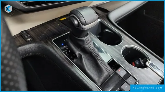 TOYOTA SIENNA 2.5 HYBRID AWD