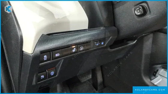 TOYOTA SIENNA 2.5 HYBRID AWD