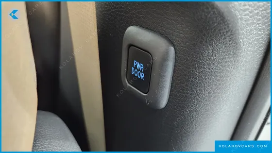 TOYOTA SIENNA 2.5 HYBRID AWD