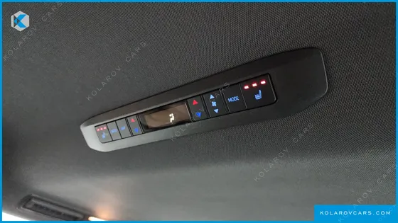 TOYOTA SIENNA 2.5 HYBRID AWD