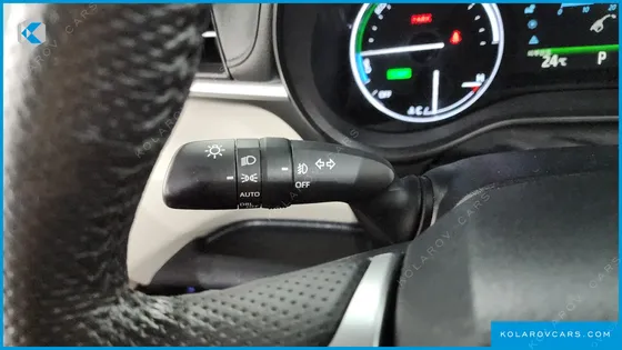 TOYOTA SIENNA 2.5 HYBRID AWD
