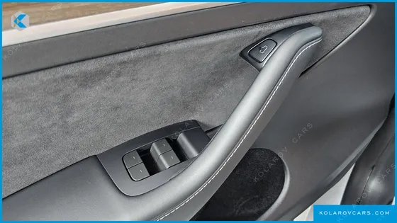 TESLA MODEL Y LONG RANGE AWD